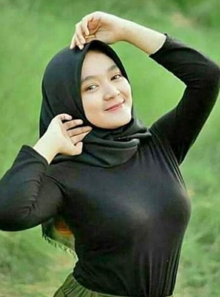 looking makes it hot_67