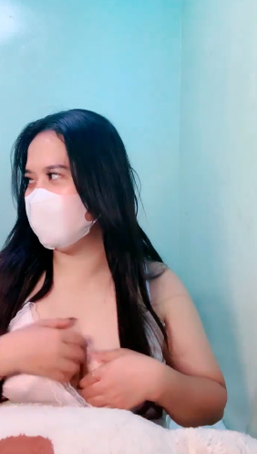 looking makes it hot_74