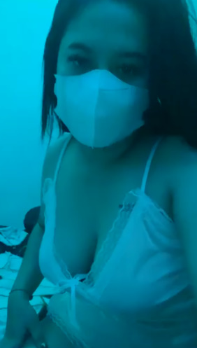 looking makes it hot_74