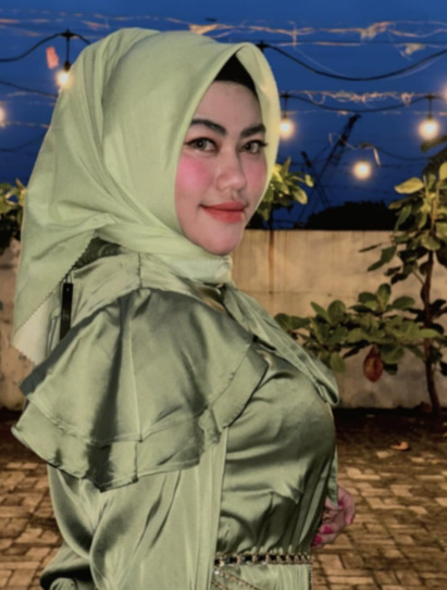 looking makes it hot_77