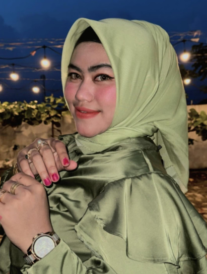 looking makes it hot_77