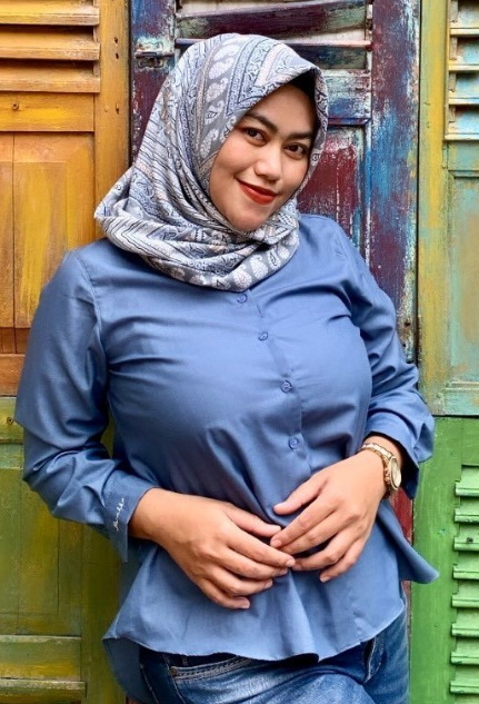 looking makes it hot_77