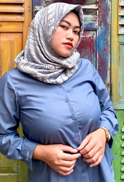 looking makes it hot_77