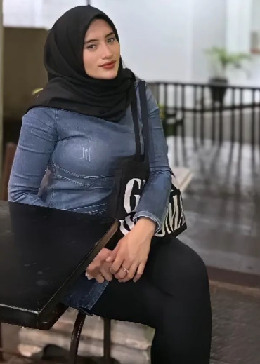 looking makes it hot_77