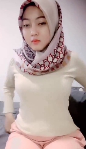 looking makes it hot_80