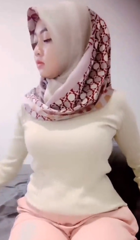 looking makes it hot_80