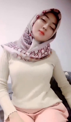 looking makes it hot_80