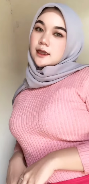 looking makes it hot_82