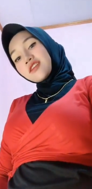 looking makes it hot_82