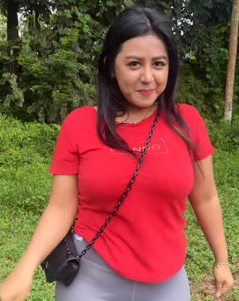 looking makes it hot_84