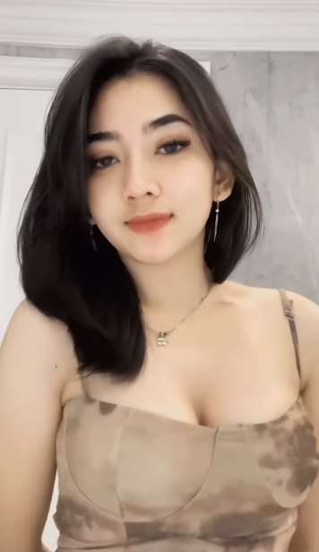 looking makes it hot_87