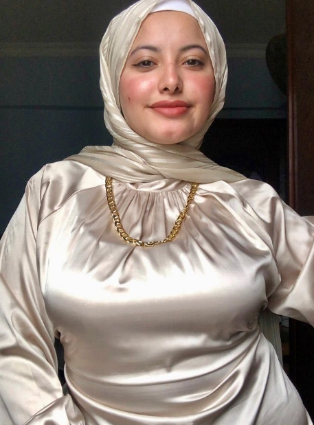 looking makes it hot_88