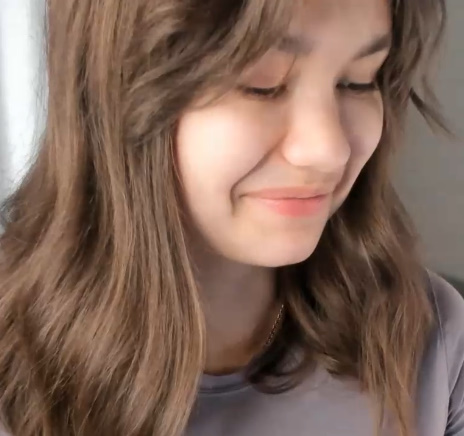 looking makes it hot_89