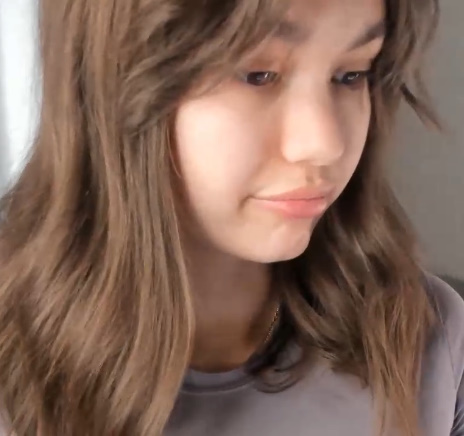 looking makes it hot_89