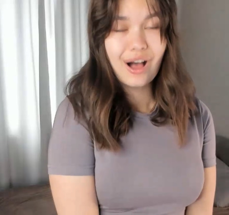 looking makes it hot_89