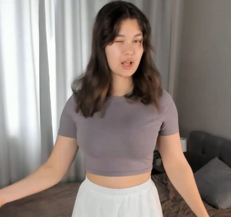 looking makes it hot_89