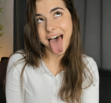 looking makes it hot_93