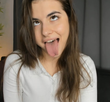 looking makes it hot_93