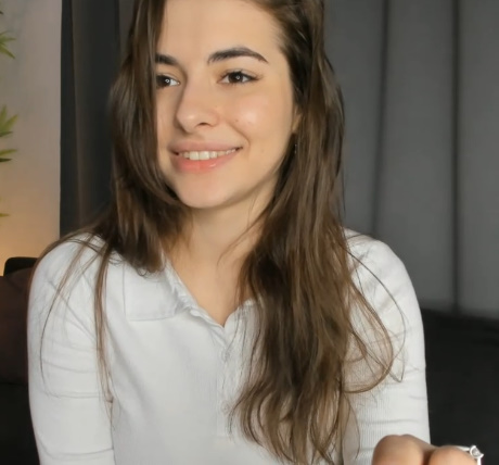 looking makes it hot_93