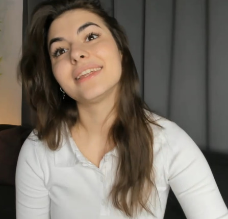 looking makes it hot_93