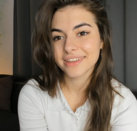 looking makes it hot_93