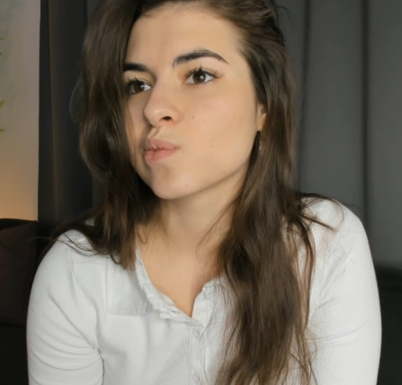 looking makes it hot_93