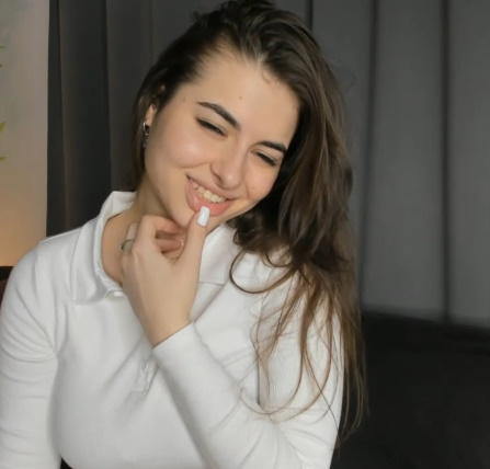 looking makes it hot_93