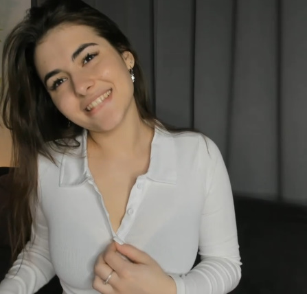 looking makes it hot_93