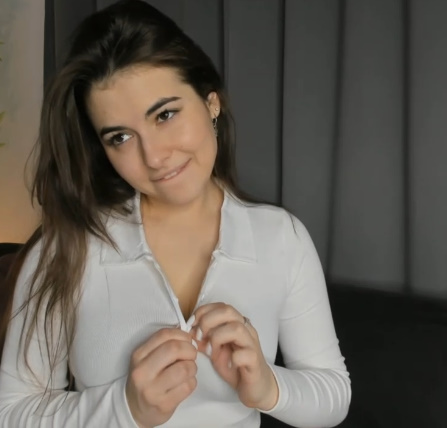 looking makes it hot_93