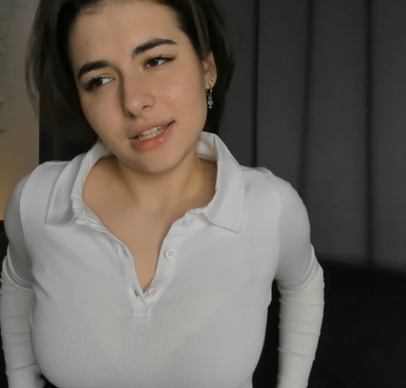 looking makes it hot_93