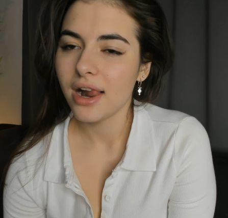 looking makes it hot_93