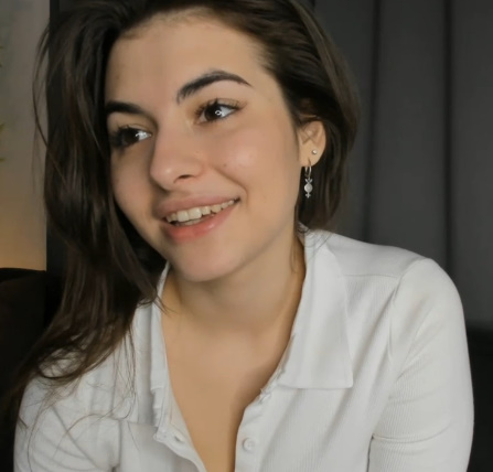 looking makes it hot_93