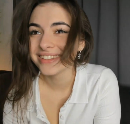 looking makes it hot_93