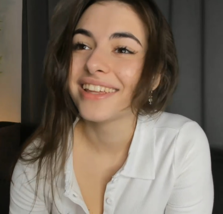 looking makes it hot_93