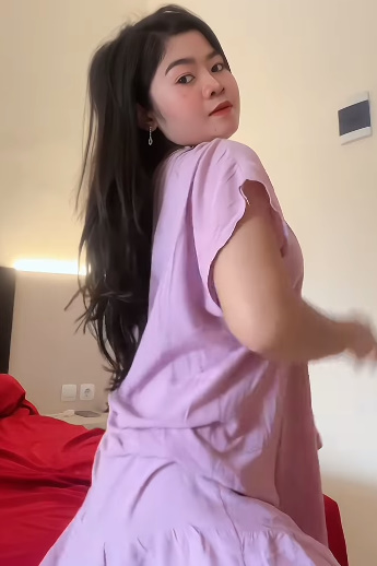 looking makes it hot_98