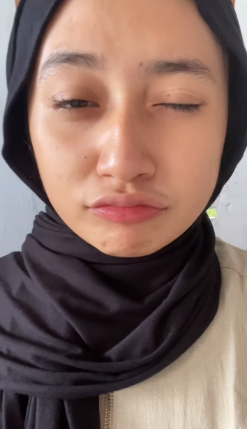 looking makes it hot_99