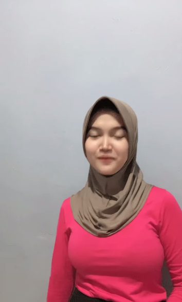 looking makes it hot_99