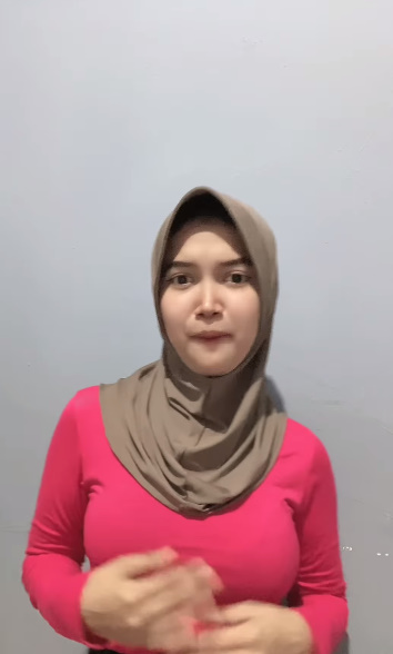 looking makes it hot_99