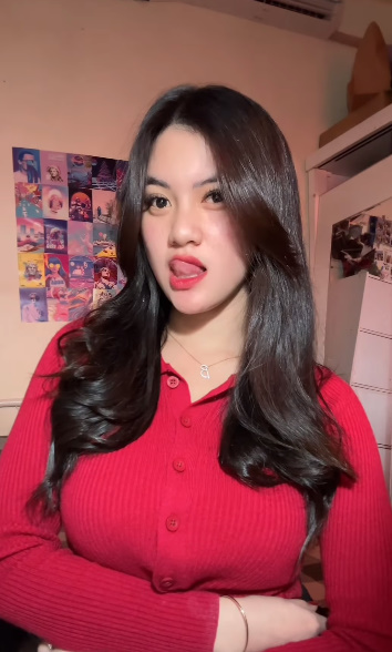 looking makes it hot_99