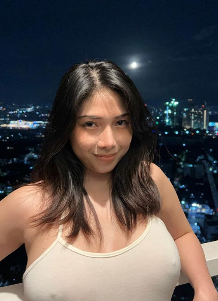 looking makes it hot_100