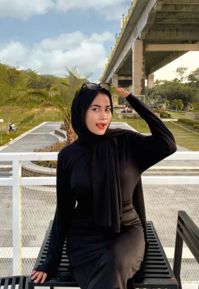 looking makes it hot_100