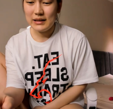 looking makes it hot_108