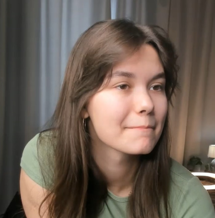 looking makes it hot_109