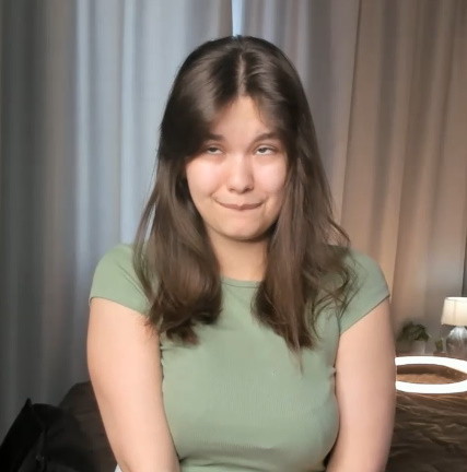 looking makes it hot_109