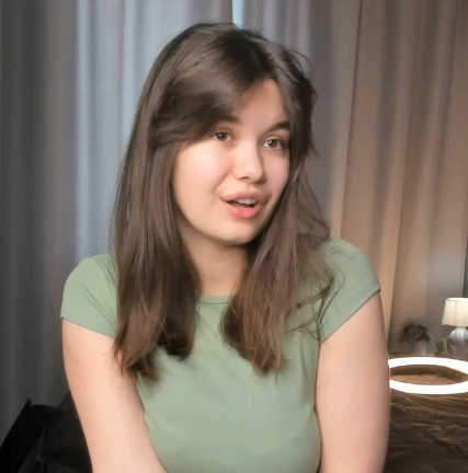 looking makes it hot_109