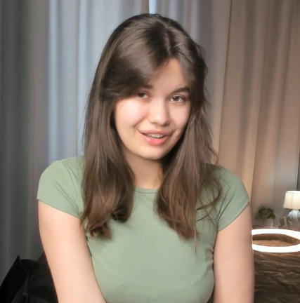 looking makes it hot_109