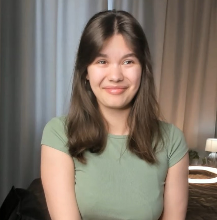 looking makes it hot_109