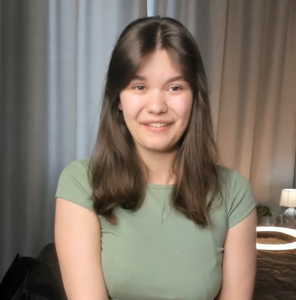 looking makes it hot_109