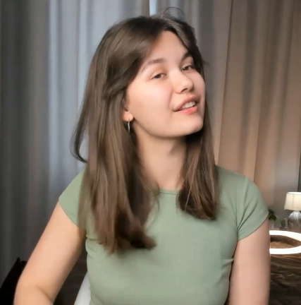 looking makes it hot_109