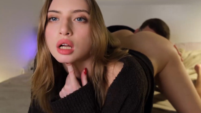 looking makes it hot_111